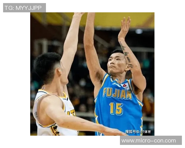 足球明星遭遇车祸紧急送医球迷心系伤情期待早日康复